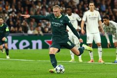 Haaland ve šlágru LM nasměroval City k vítězství, Jarošův Ajax získal první body
