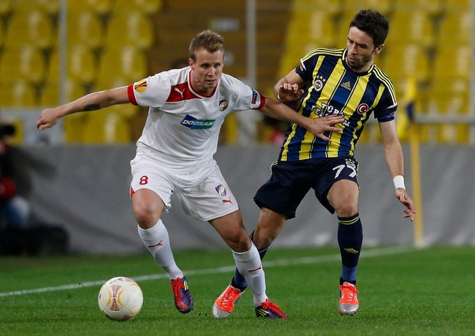 Fotbal Evropská liga, Fenerbahce - Plzeň: Gokhan Gonul - David Limberský