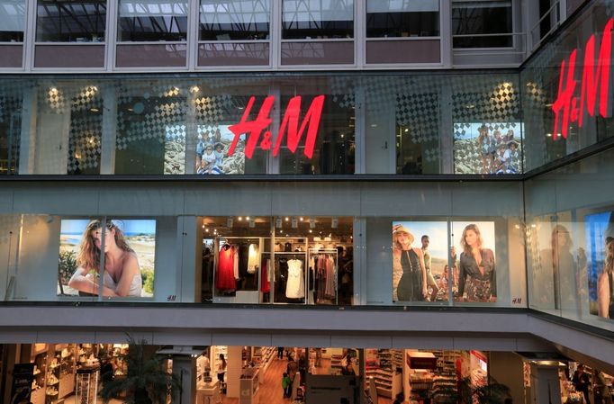 H&M