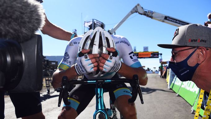 Alexej Lucenko nemůže uvěřit tomu štěstí, že vyhrál etapu na Tour de France.