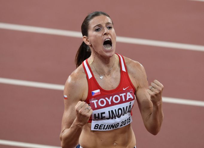 MS 2015, 400 m př.: Zuzana Hejnová slaví titul mistryně světa