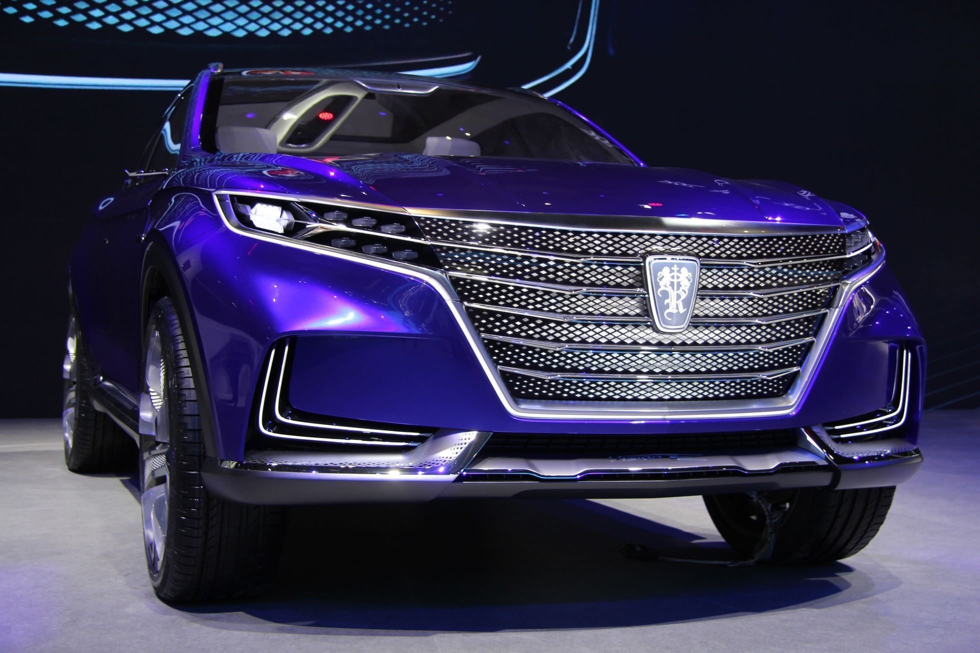 Škoda Vision E a podobná auta ze Šanghaje