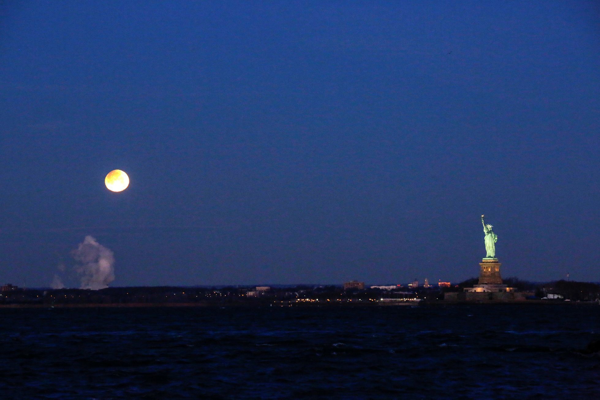 Superměsíc: New York, USA