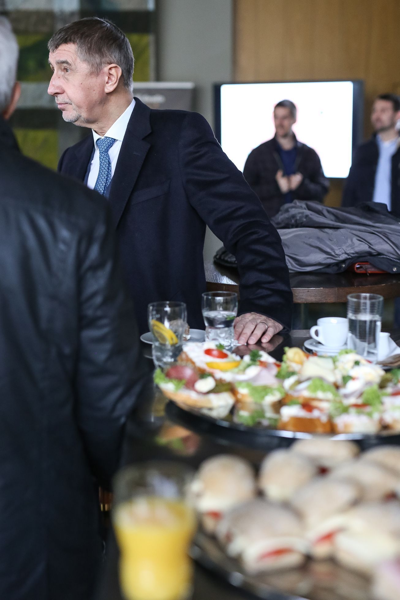 Premiér Andrej Babiš a ministr kultury Ilja Šmíd na inspekční prohlídce Národního muzea, Státní opery, Nové scény Národního divadla a Národní galerie