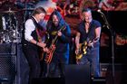 Euforie na Glastonbury: Když hrají Paul McCartney, Bruce Springsteen a Dave Grohl