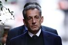 Sarkozy má ve vězení vlastní policejní ochranku. Urážka personálu, reagují dozorci