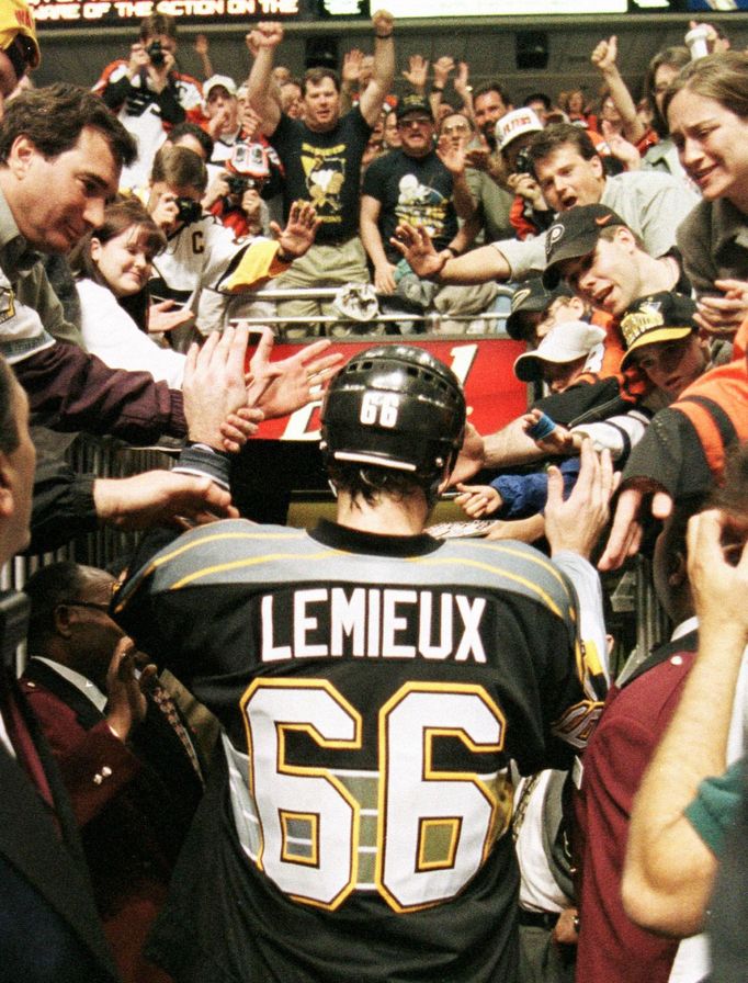 Příběh geniální ikony NHL. Před 15 lety hokejista Mario Lemieux ukončil svou kariéru