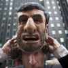 Foto: Jak loutky Ahmadínežáda a Asada křepčily u OSN v New Yorku