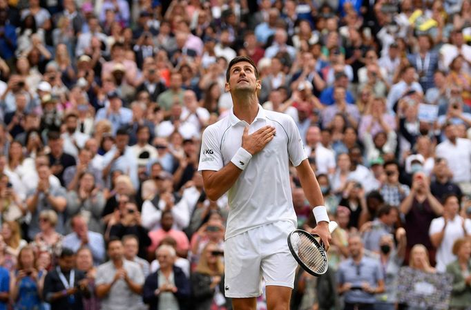 Novak Djokovič po postupu do finále Wimbledonu.