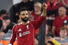 Velkolepý start Premier League. Liverpool plakal pro Jotu, pak následovalo drama