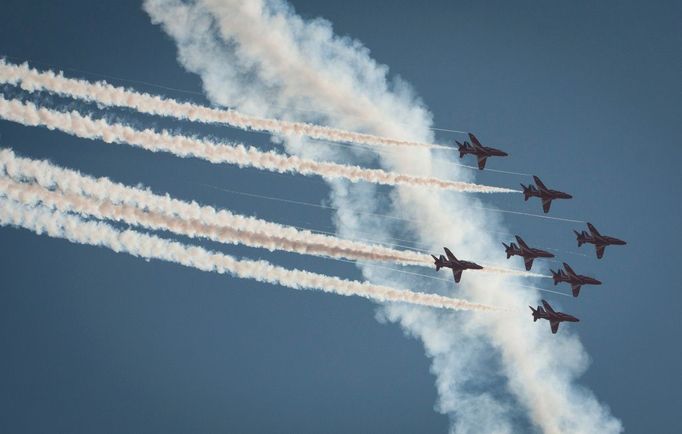 Po bombardéru B-52 H mohli vidět náštěvníci i jiné borce, například britské RED Arrows.