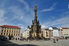 Sloup Nejsvětější Trojice v Olomouci skrýval schránku s poselstvím z roku 2001