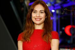 Hvězdný Durant, český skaut v NHL i Bond girl. Tyto osobnosti jsou mezi nakaženými