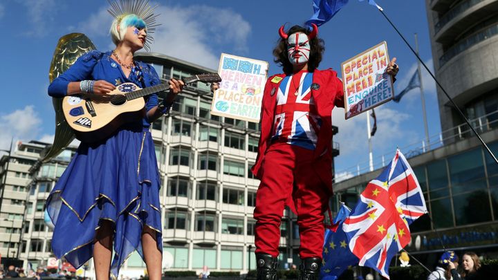 Foto: "Pro brexit plný lží nikdo nehlasoval." Londýnem se ženou protesty proti vládě