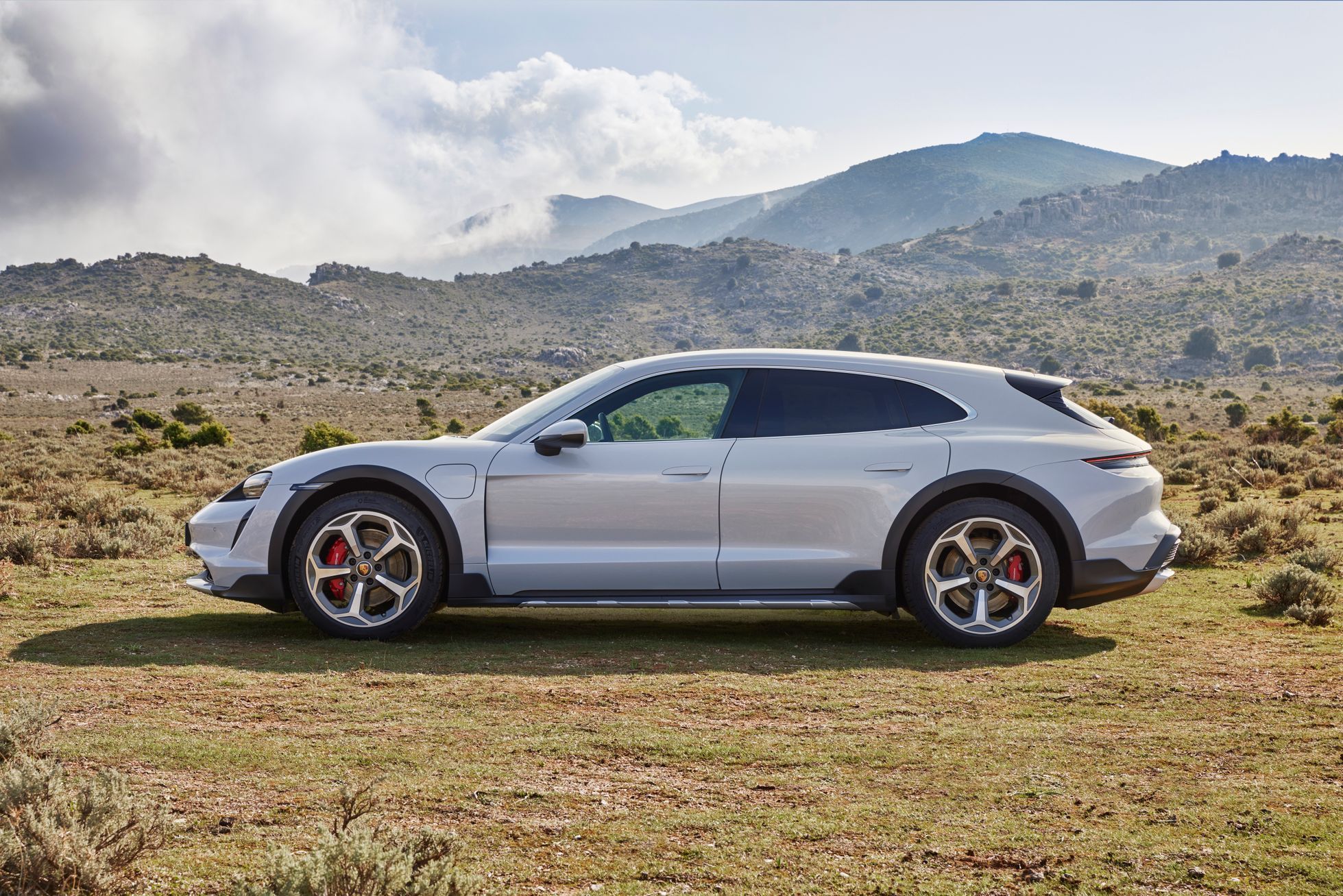 Porsche Taycan Cross Turismo - EMBARGO do 4. března 16:30