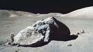 Před 50 lety (7. 12. 1972) byla v USA vypuštěna do vesmíru loď Apollo 17. Jednalo se o zatím poslední expedici na Měsíc. Posádka se vrátila na Zemi dne 19. 12. 1972.