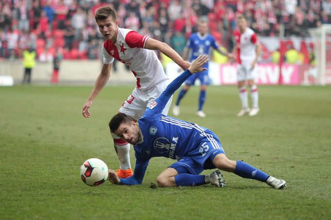 HL, Slavia-Olomouc: Eduard Sobol - Martin Hála