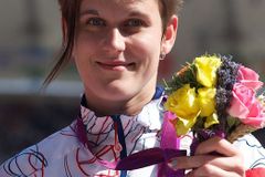 Berná získala na paralympijských hrách ve vrhu koulí další bronz