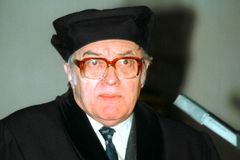 Zemřel filozof Ladislav Hejdánek, signatář a mluvčí Charty 77. Bylo mu 92 let