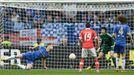 Fotbal, finále Evropské ligy, Chelsea - Benfica: Gary Cahill (vlevo) a Petr Čech