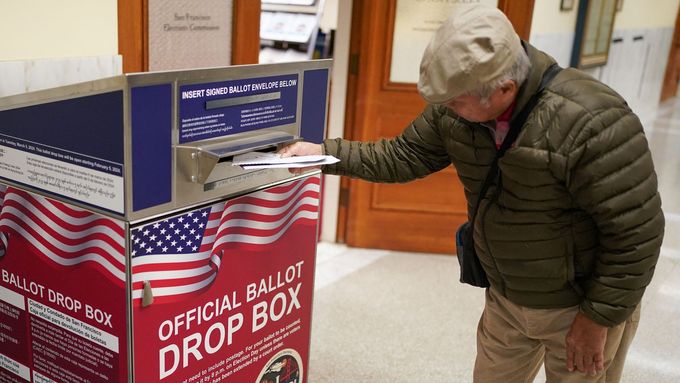 Ve Spojených státech se koná takzvané volební superúterý.