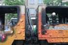 V Plzni hořela tramvaj, plameny měly dva metry