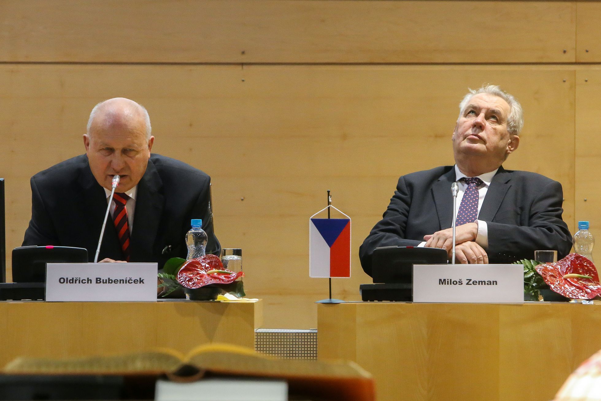 Zeman na návštěvě Ústeckého kraje - 7.12.2015 - finální verze