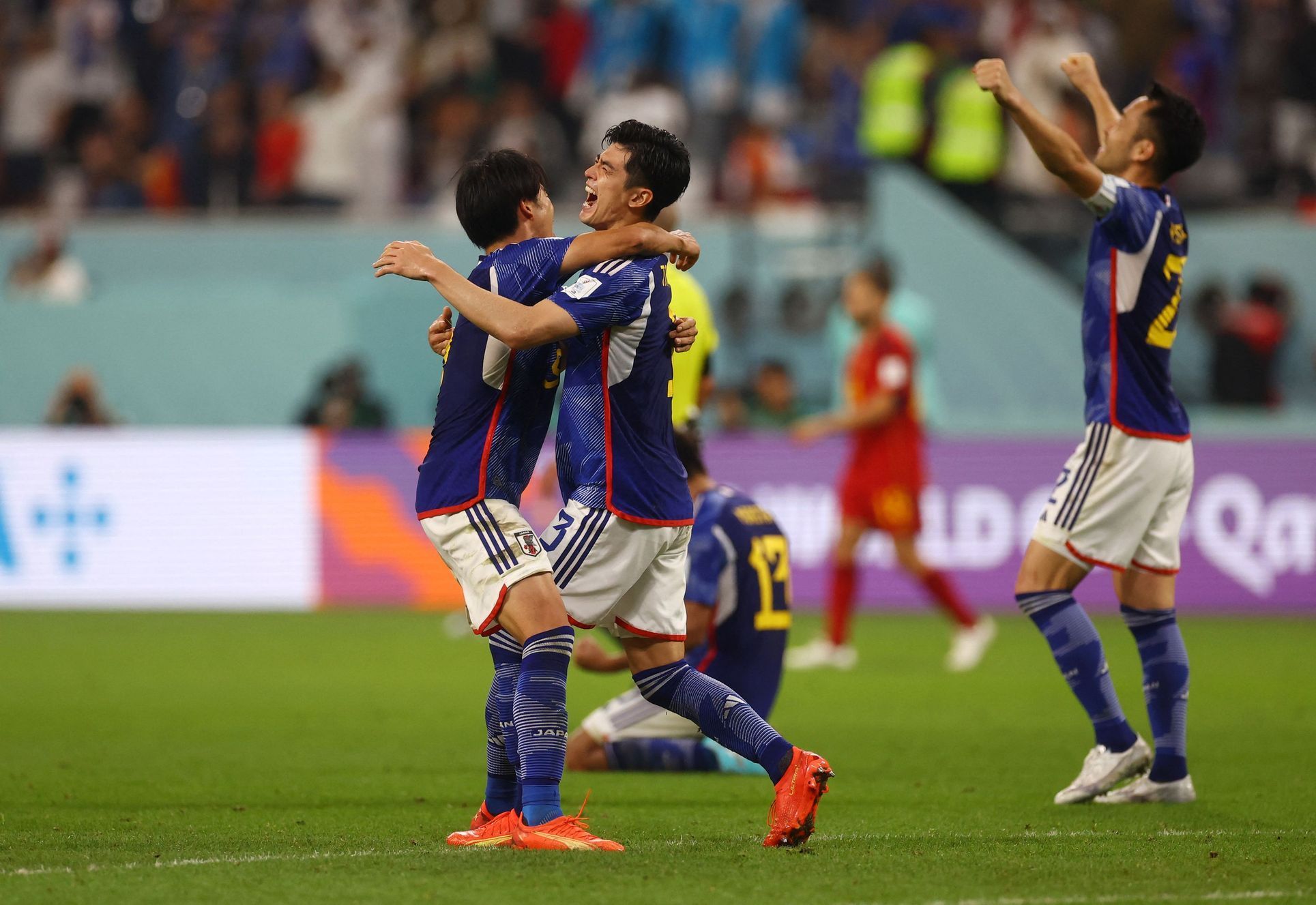 Japonci slaví vítězství v zápase MS 2022 Japonsko - Španělsko
