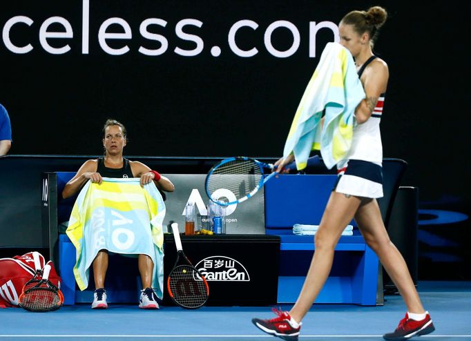 Barbora Strýcová a Karolína Plíšková v osmifinále Australian Open 2018