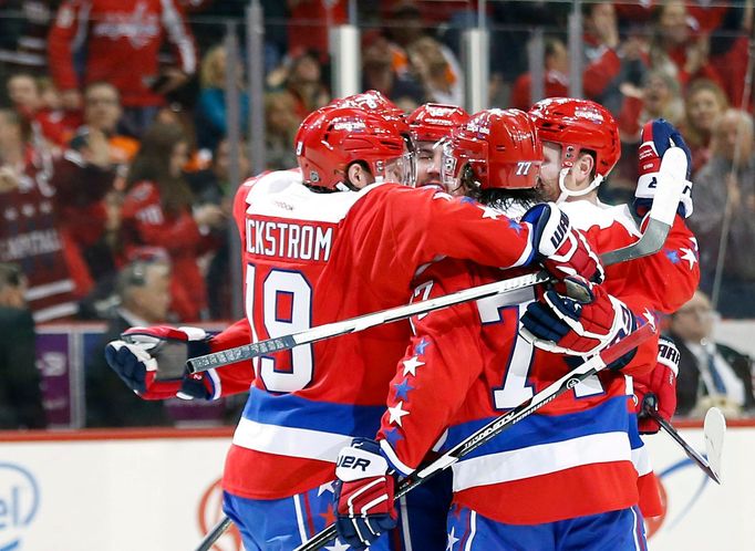 Radost hokejistů Washingtonu Capitals