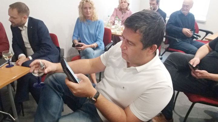 ČSSD čeká zásadní diskuze. "Je třeba dát prostor novým tvářím," tvrdí místopředseda; Zdroj foto: Martin Ťopek / Hospodářské noviny