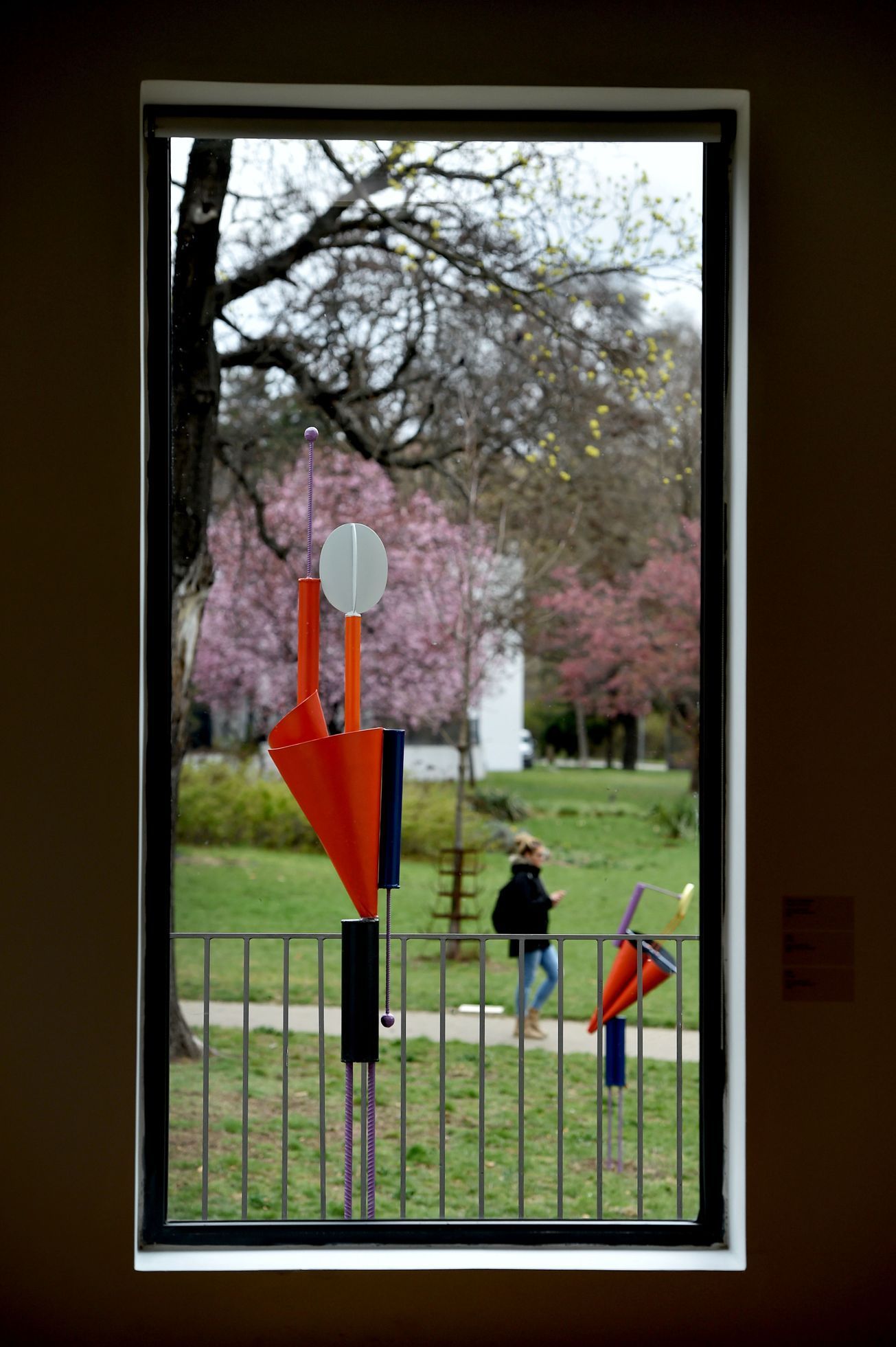 Viktor Pivovarov: Zahrady mnicha Rabinoviče