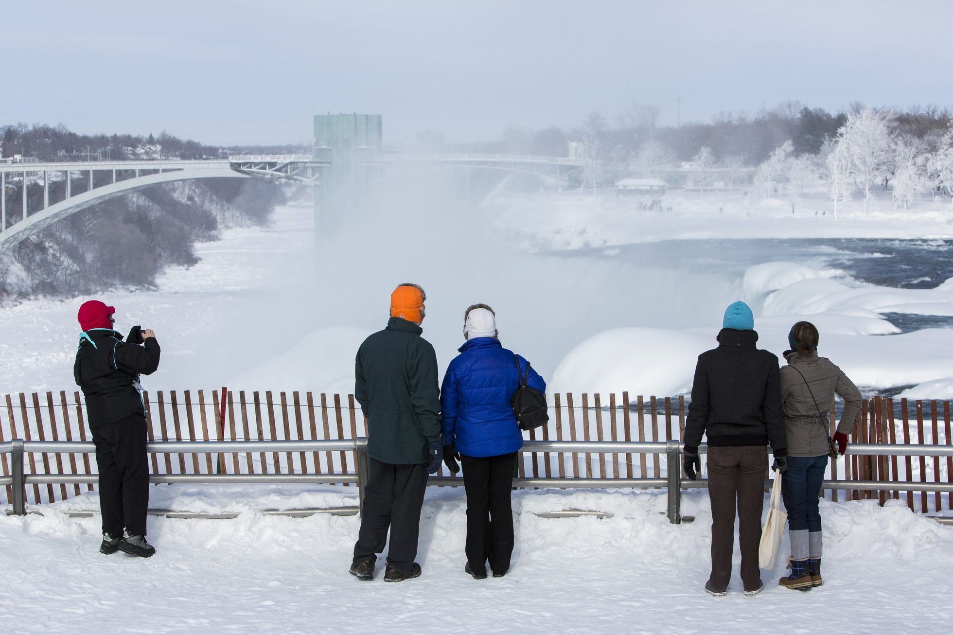 Niagarské vodopády zamrzly