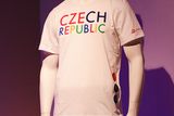 Český olympijský výbor v úterý večer představil oficiální motiv oblečení výpravy na hry do Ria 2016.