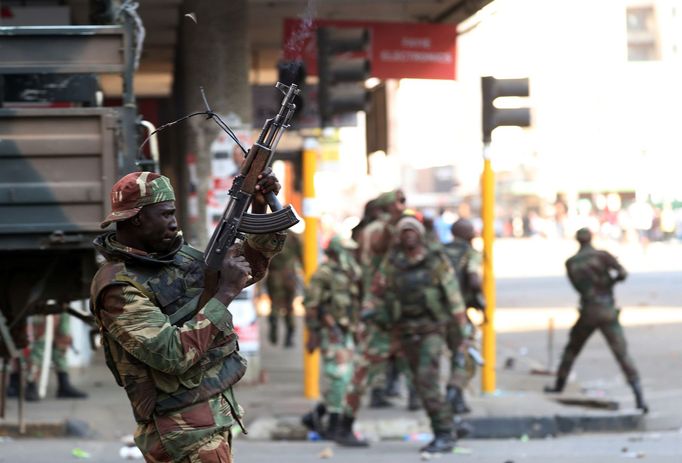 Povolební protesty v Harare v Zimbabwe. 1. 8. 2018