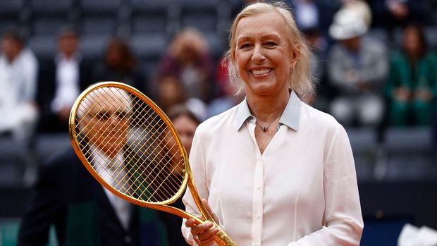 Vévodkyně se za Navrátilovou přimluvila. Teď britská královská rodina smutní