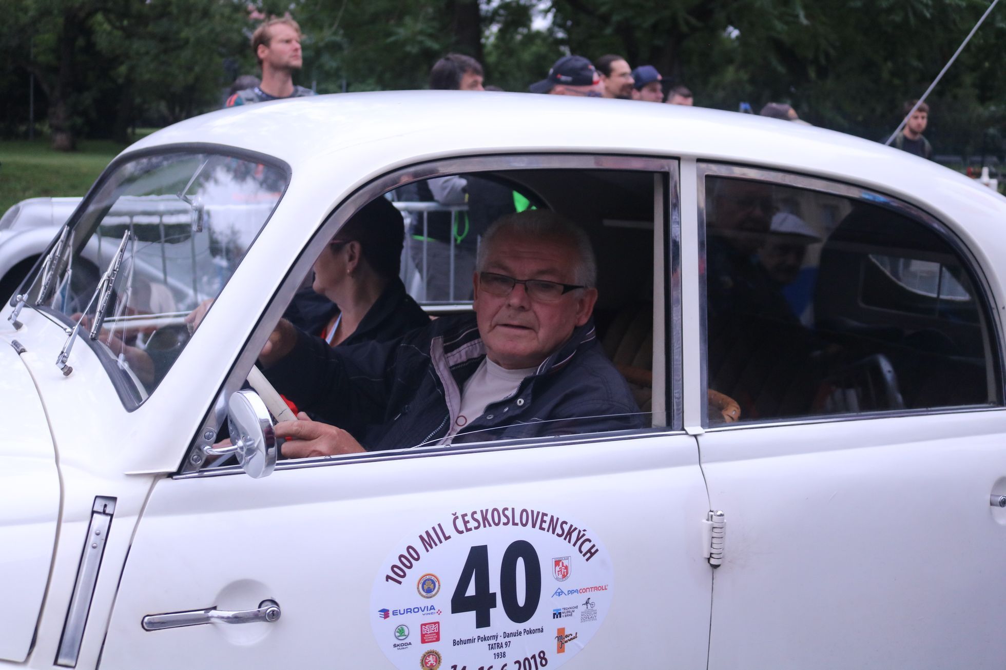 1000 mil československých 2018 na startu