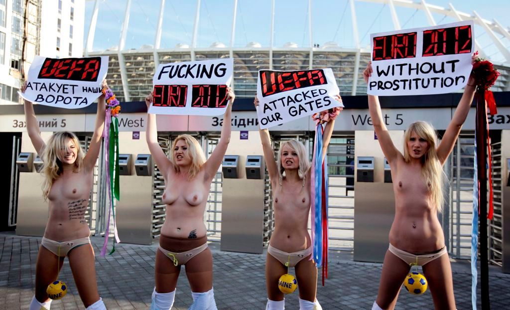 Proti prostituci na Euru (FEMEN)