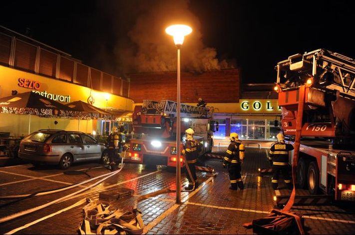 Požár pražského hotelu Step