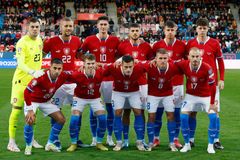 Úpadek reprezentace šéfy českého fotbalu nezajímá, míní kouč Levý