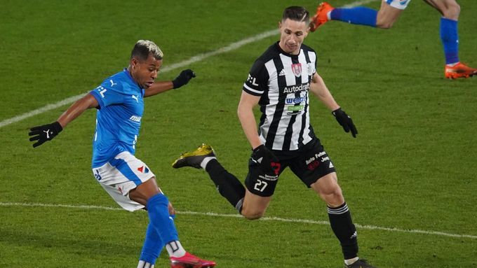 Matej Mršič v zápase fotbalové Fortuna:Ligy proti Baníku Ostrava.