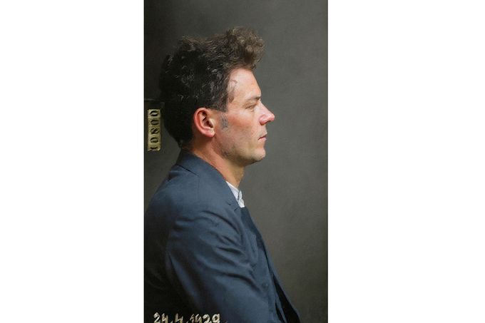 Martin Lecián (1900–1927), známý jako „Postrach Moravy“, na policejní fotografii (výřez), 20. léta 20. století. Kolorováno