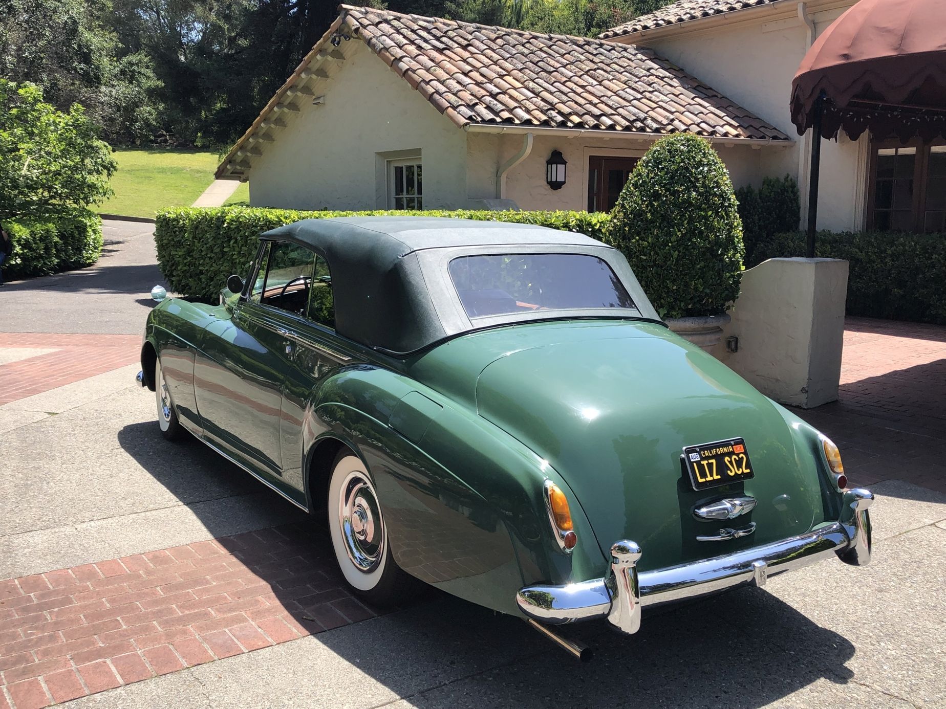 Rolls-Royce Silver Cloud II po Elizabeth Taylor