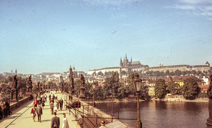 Karlův most v Praze. Rok 1967