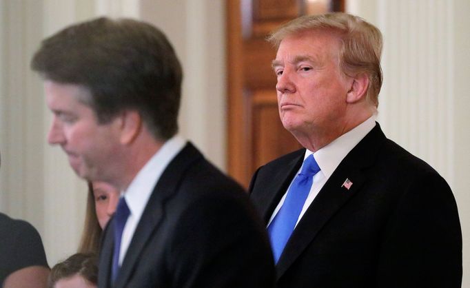 Brett Kavanaugh a americký prezident Donald Trump.