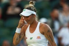 Exodus Čechů na Wimbledonu, z pěti zástupců postoupila do třetího kola jen Nosková