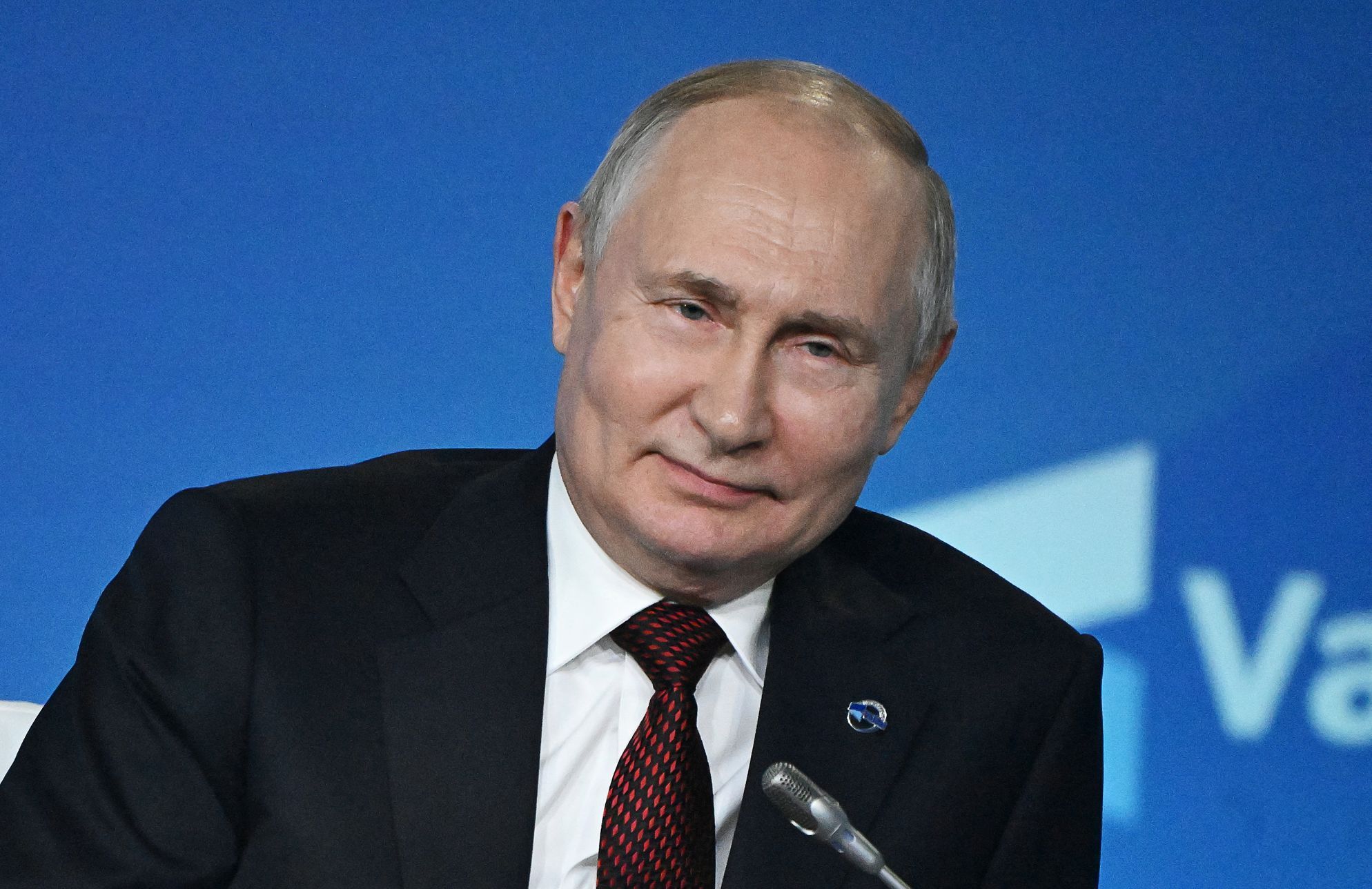 Vladimir Putin na konferenci v Soči