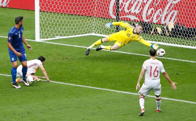 Euro 2016, Itálie-Španělsko: Graziano Pelle - David De Gea