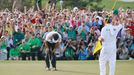 Watson slaví vítězství na golfovém Masters 2014