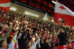 Nová Slavia se představuje: Lotyš, Maďar a Lubina na tribuně